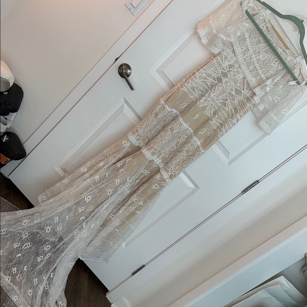 Off-Shoulder White Lace Train Maxi Mermaid Bridal Gown Dress Boho Wedding - Picture 6 of 16